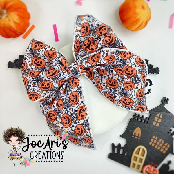 Pumpkins and Spiders Halloween Bows